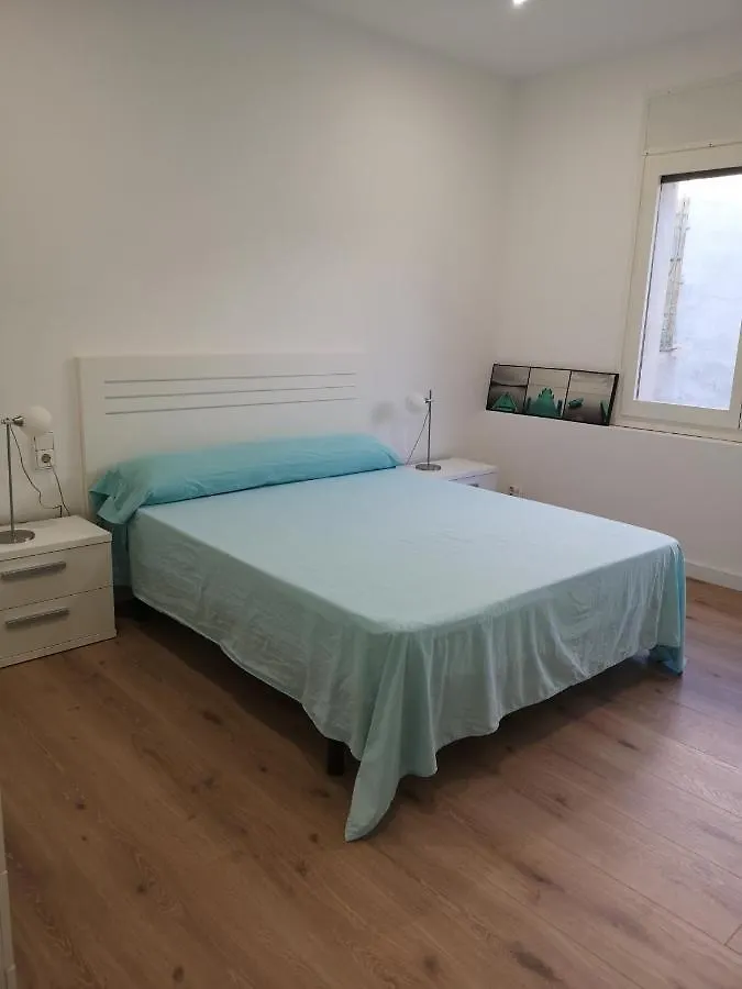Casa Serral Deltebre 0*,
